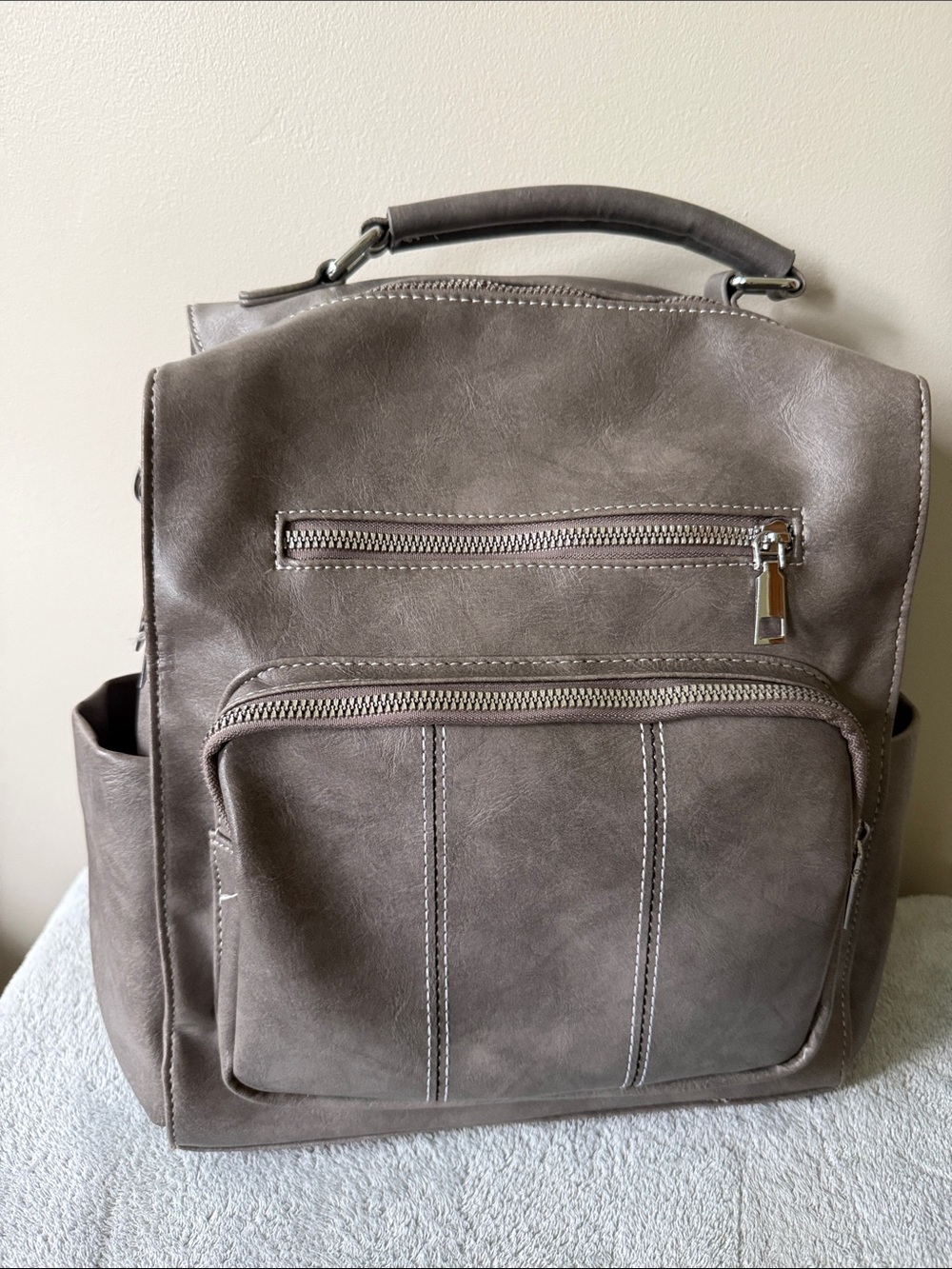 Minimalist Faux-Leather Backpack in Gray - Versatile Everyday Carry